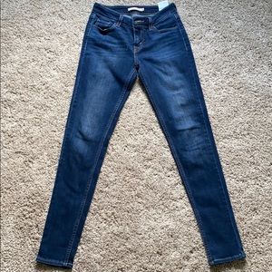 Levi’s women’s jeans 535 super skinny
